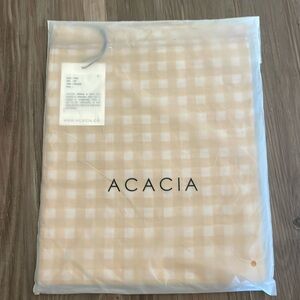 Acacia kuau in marigold